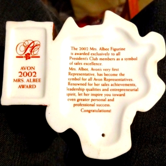 Avon Mrs Albee Figurine, Rare  with Mini - Picture 6 of 6